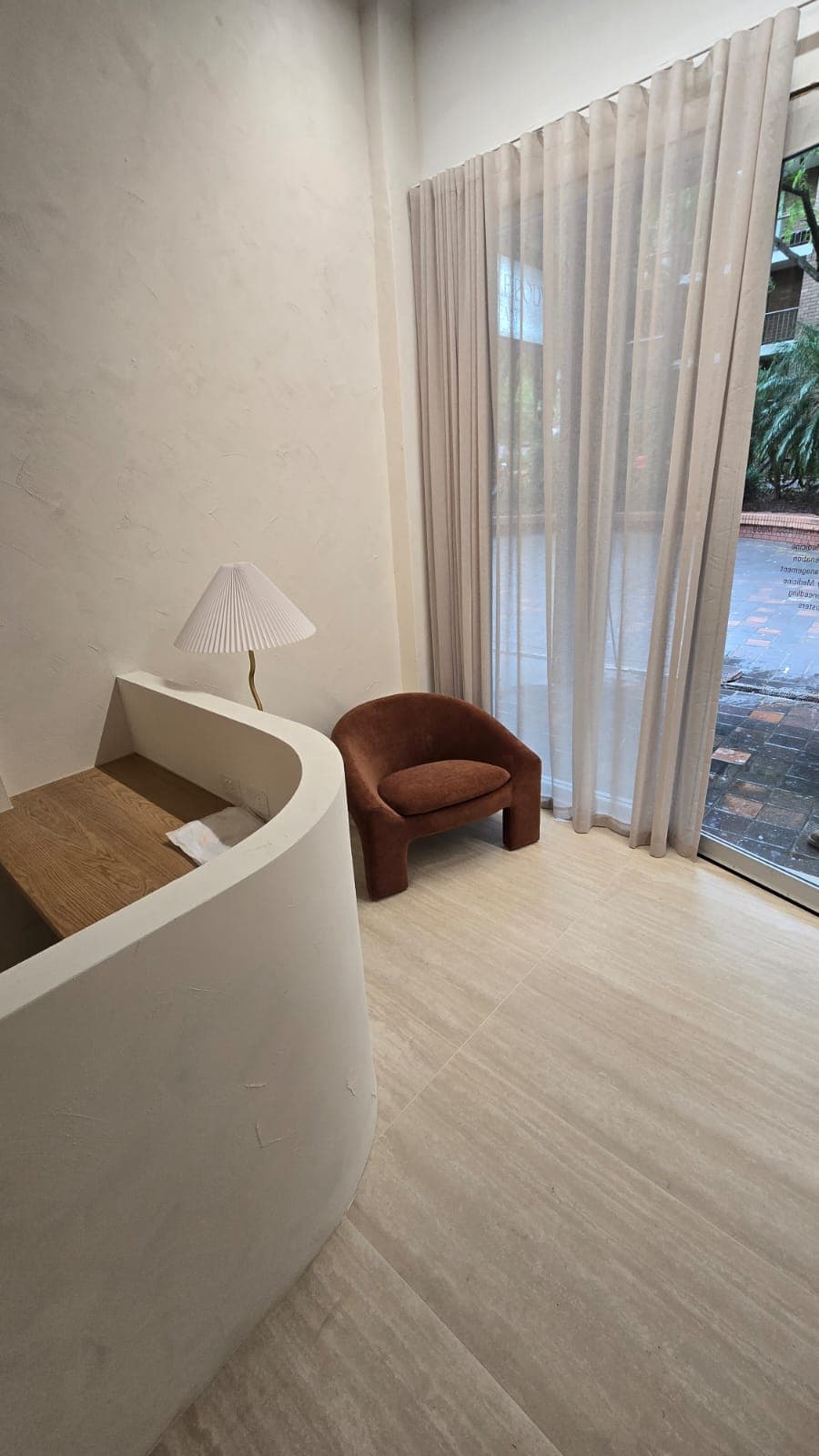 Beauty Room detail 2