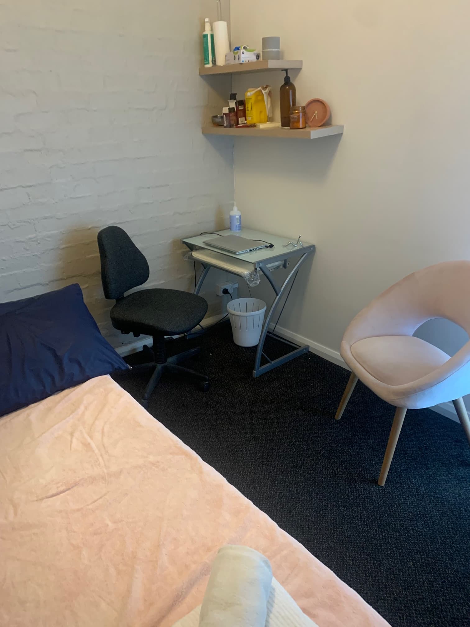 Therapy Room detail 3