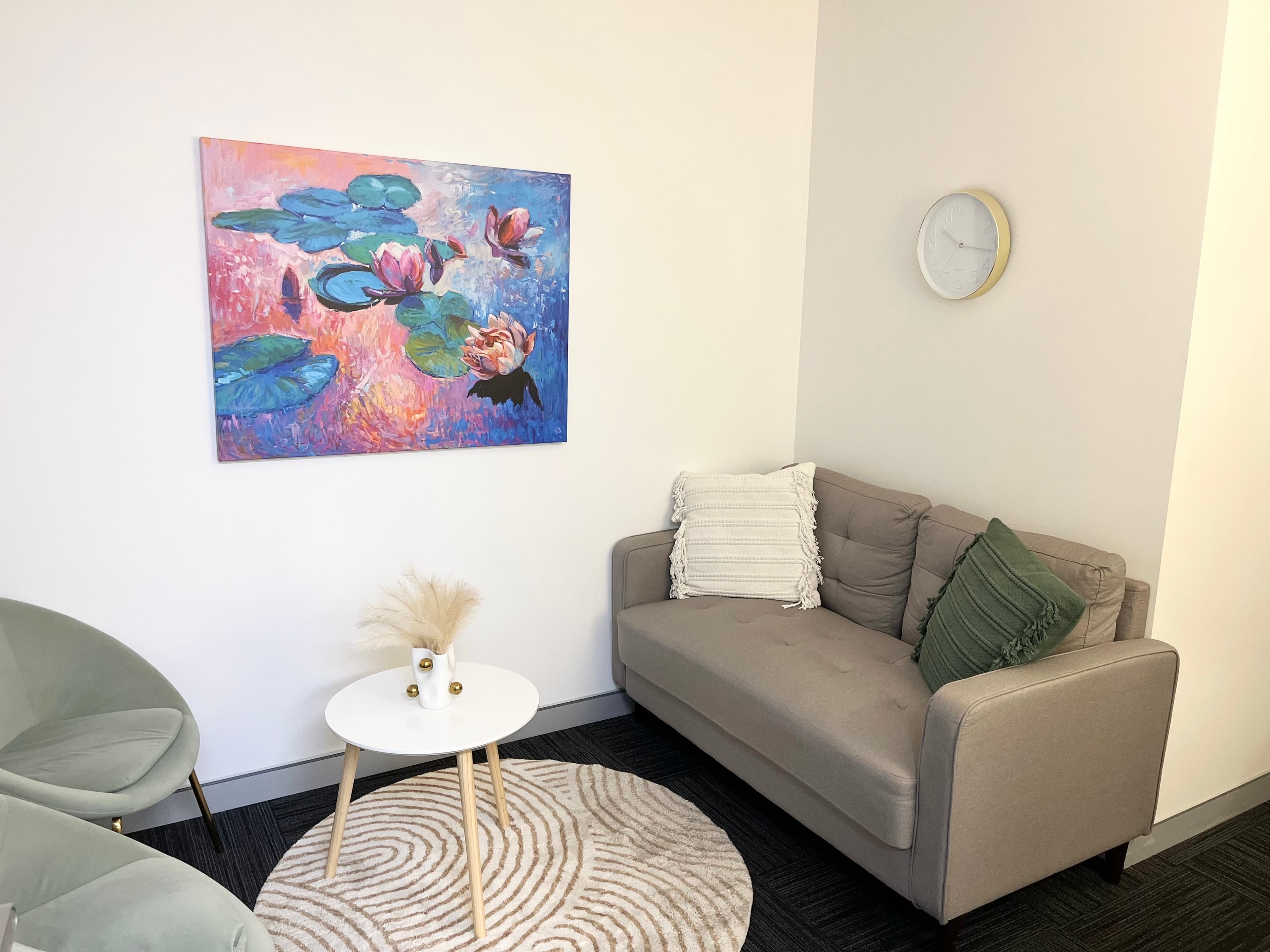 Room search in St Ives
