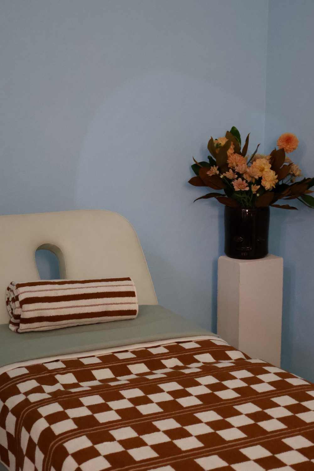 Room in North Manly