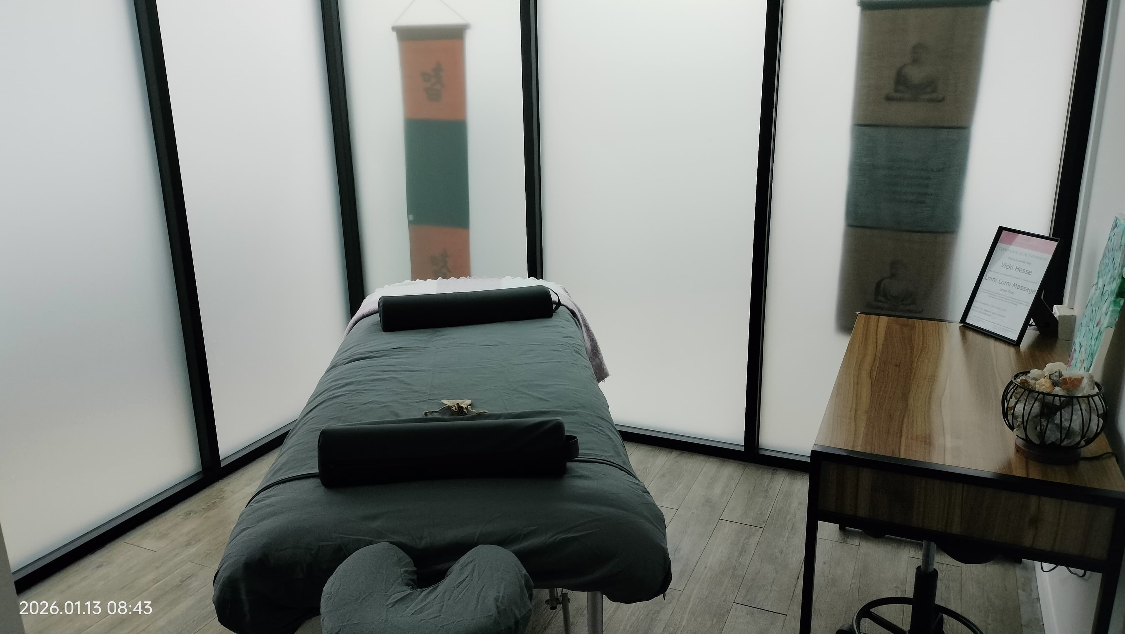Room in Fernvale