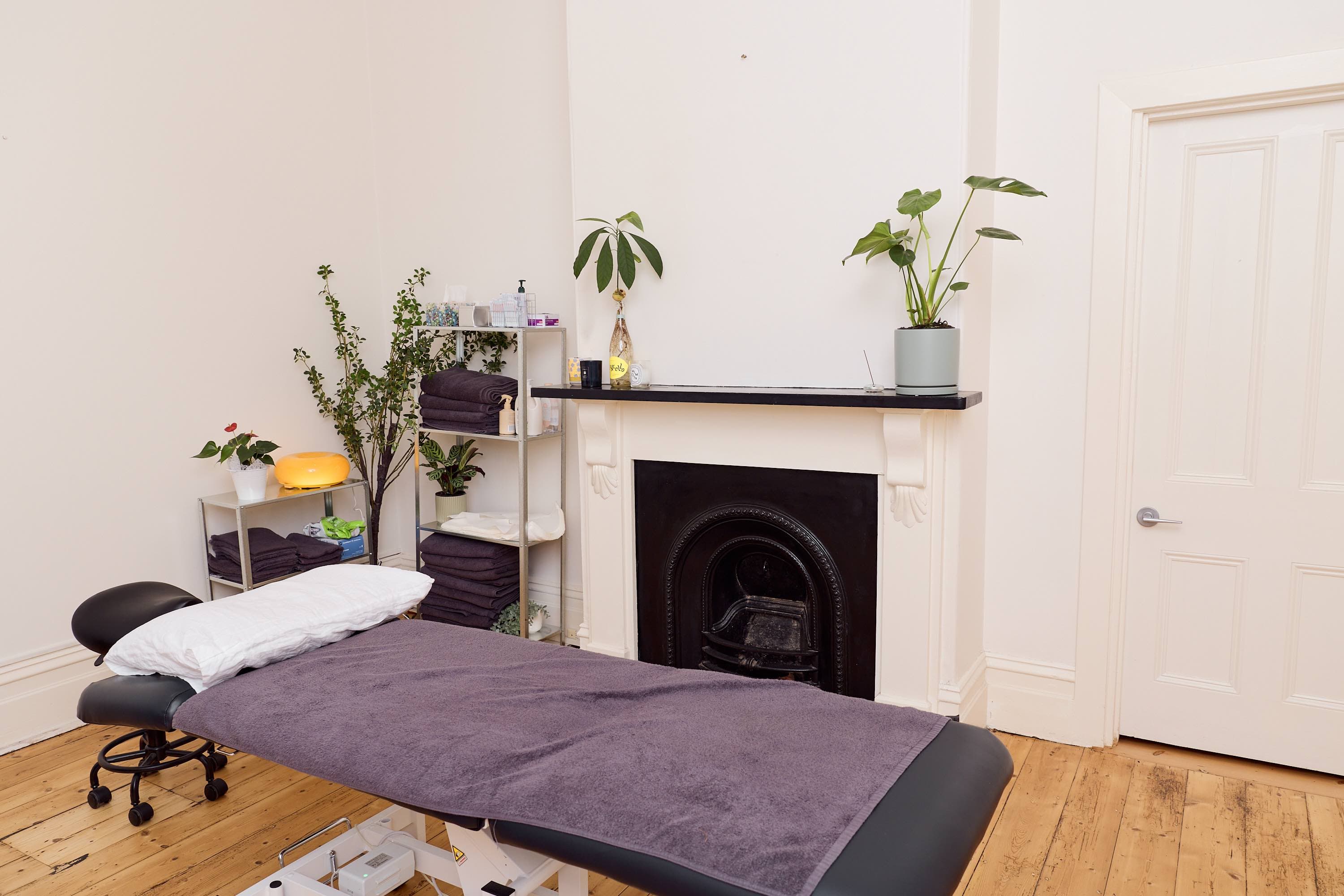 Room search in Brunswick West