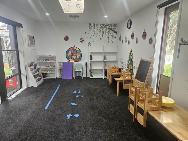 Room in Noble Park East