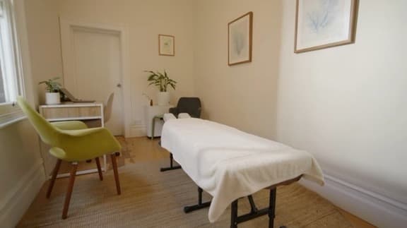 Therapy Room detail 3