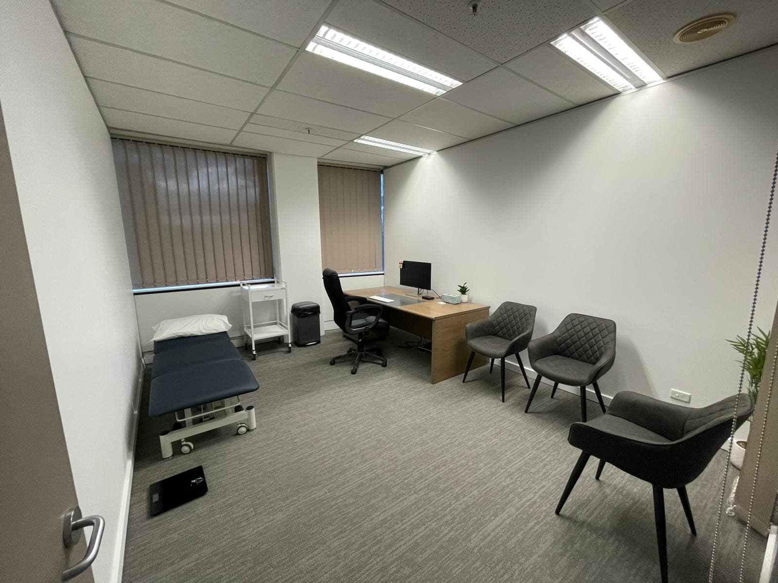 Room in South Melbourne