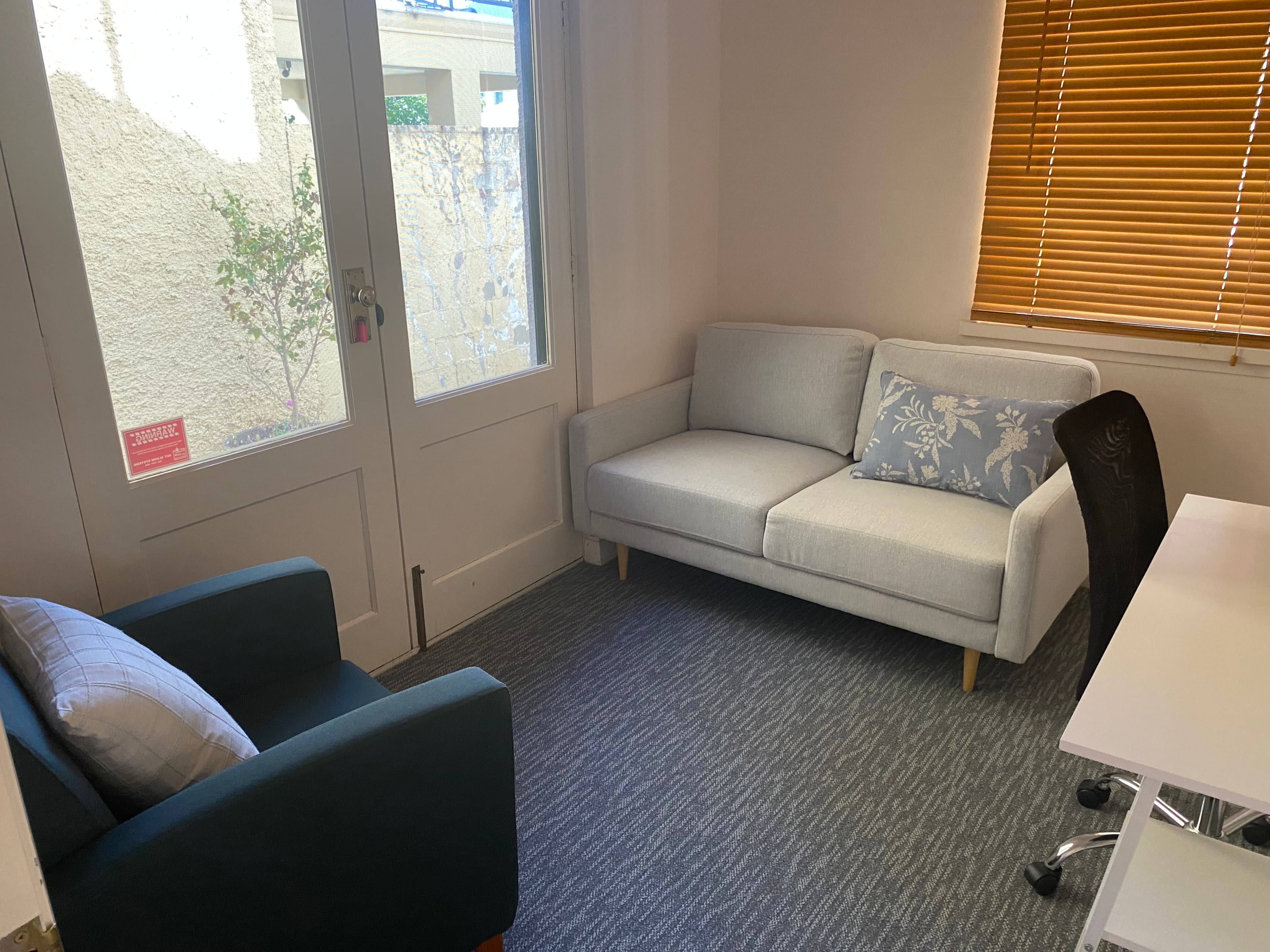 Therapy Room detail 2
