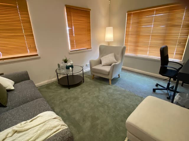 Therapy Room detail 4