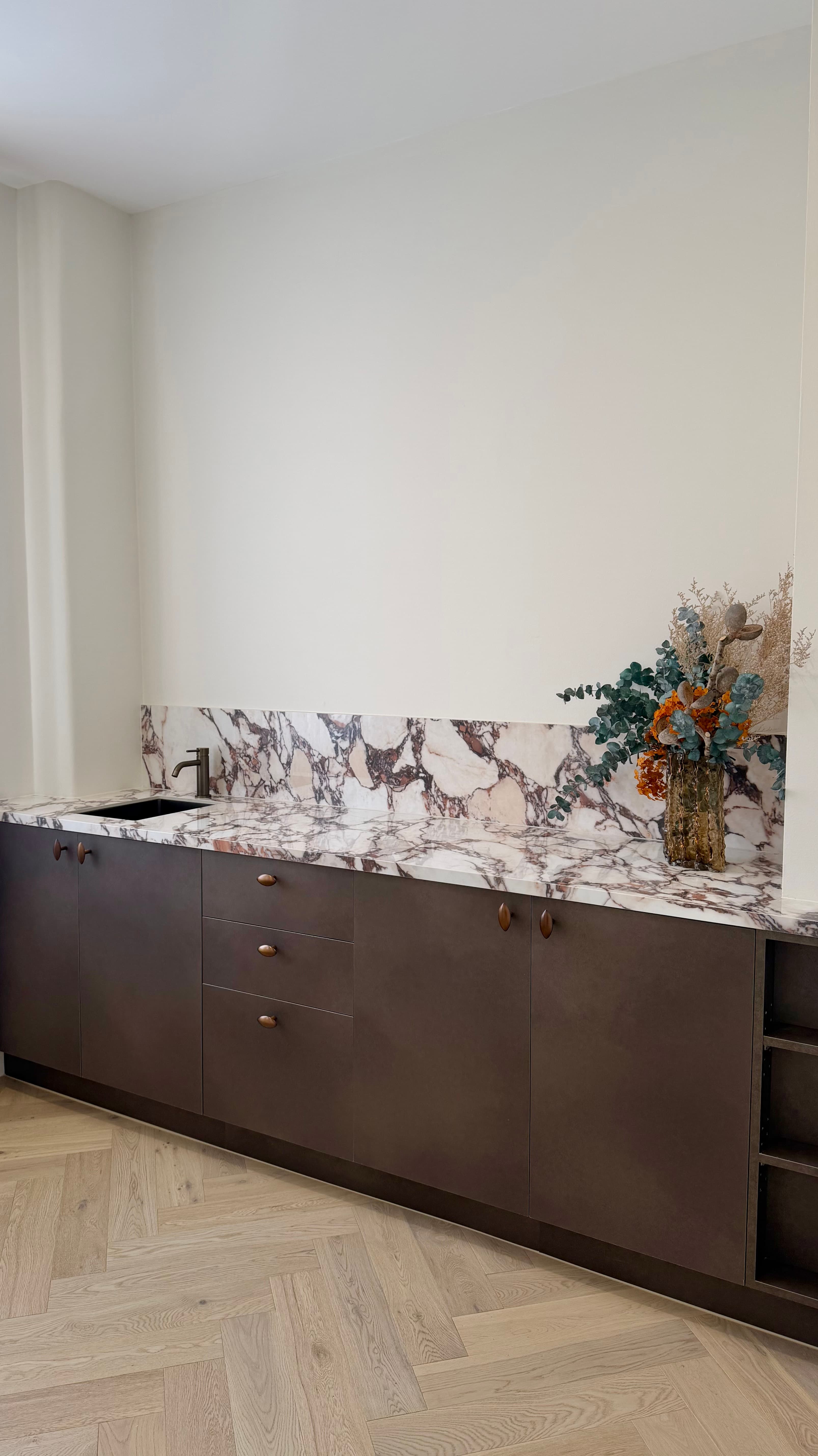 Room search in Abbotsford