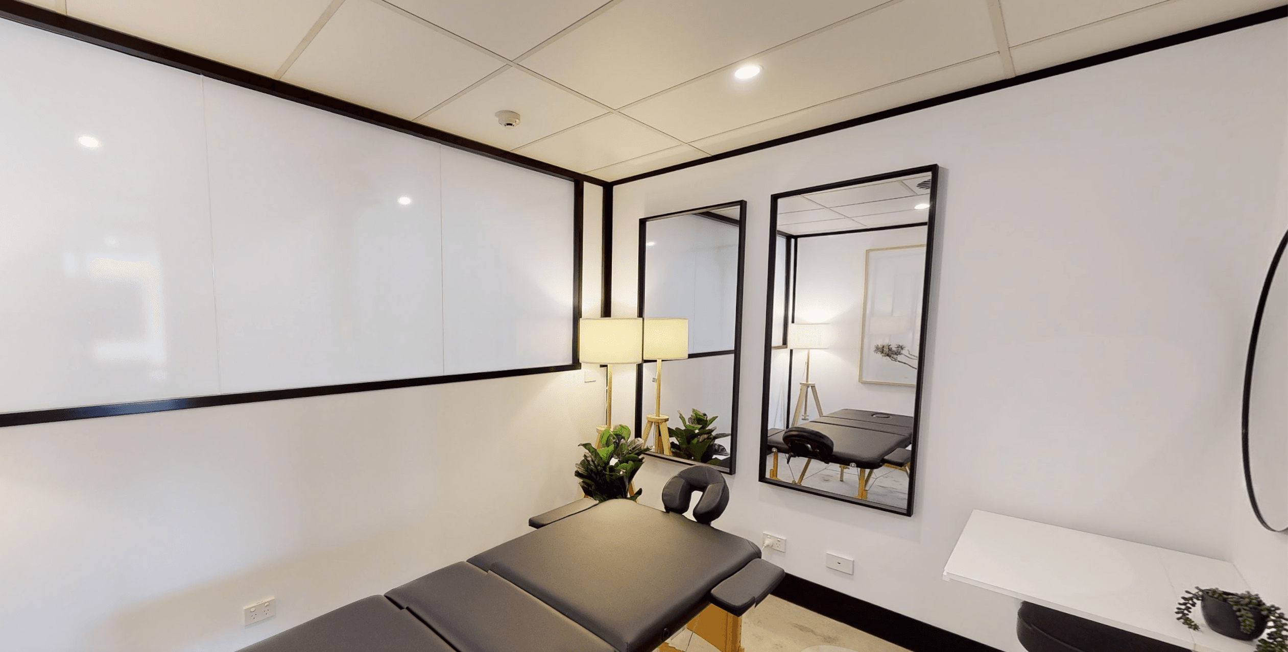 Room in Dickson
