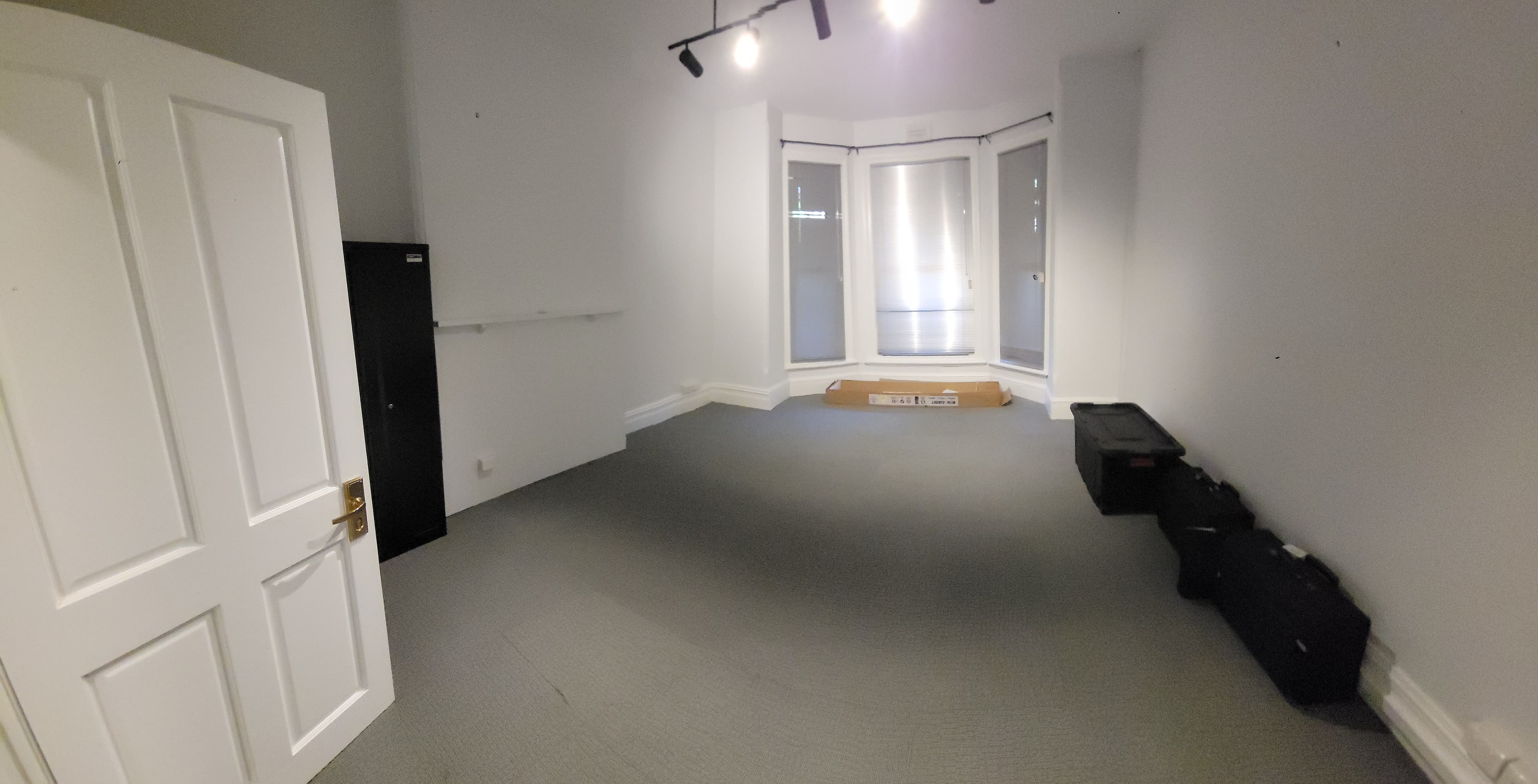 Room in West Perth