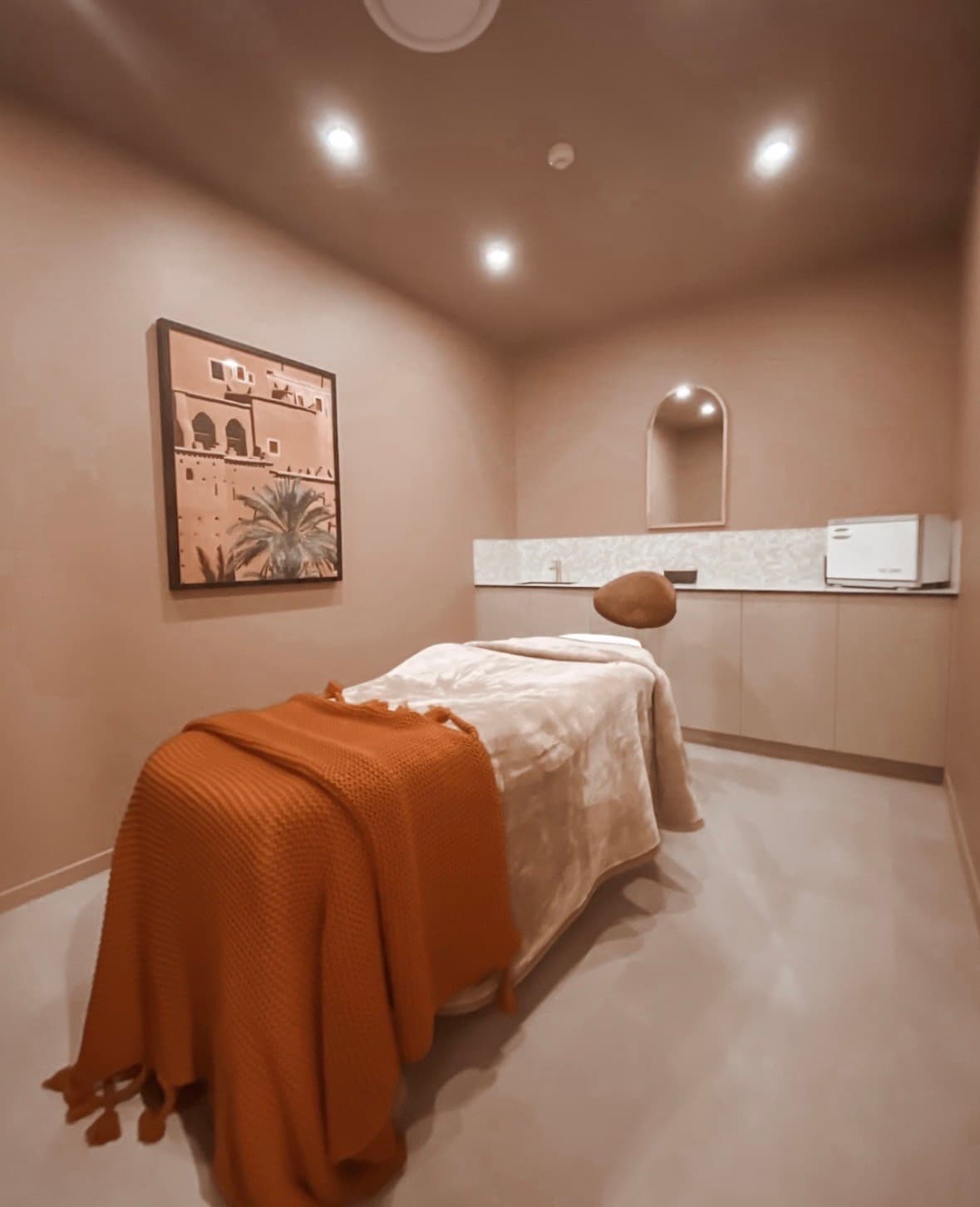 Room search in St Ives