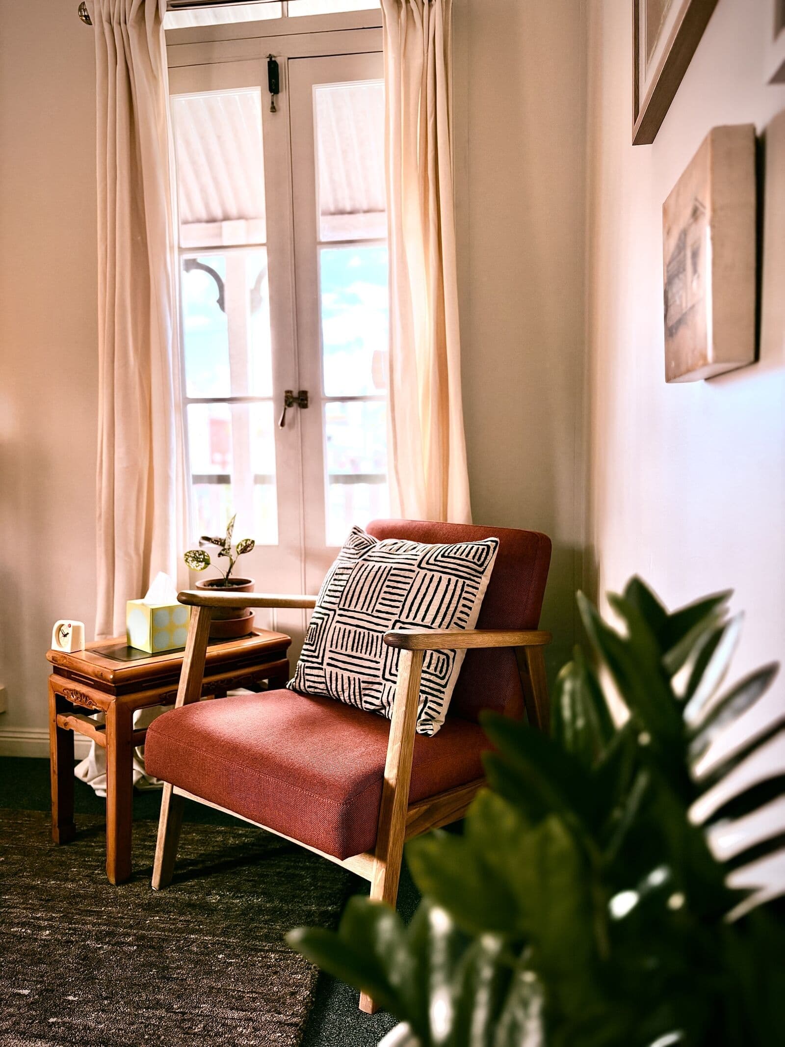 Therapy Room detail 2