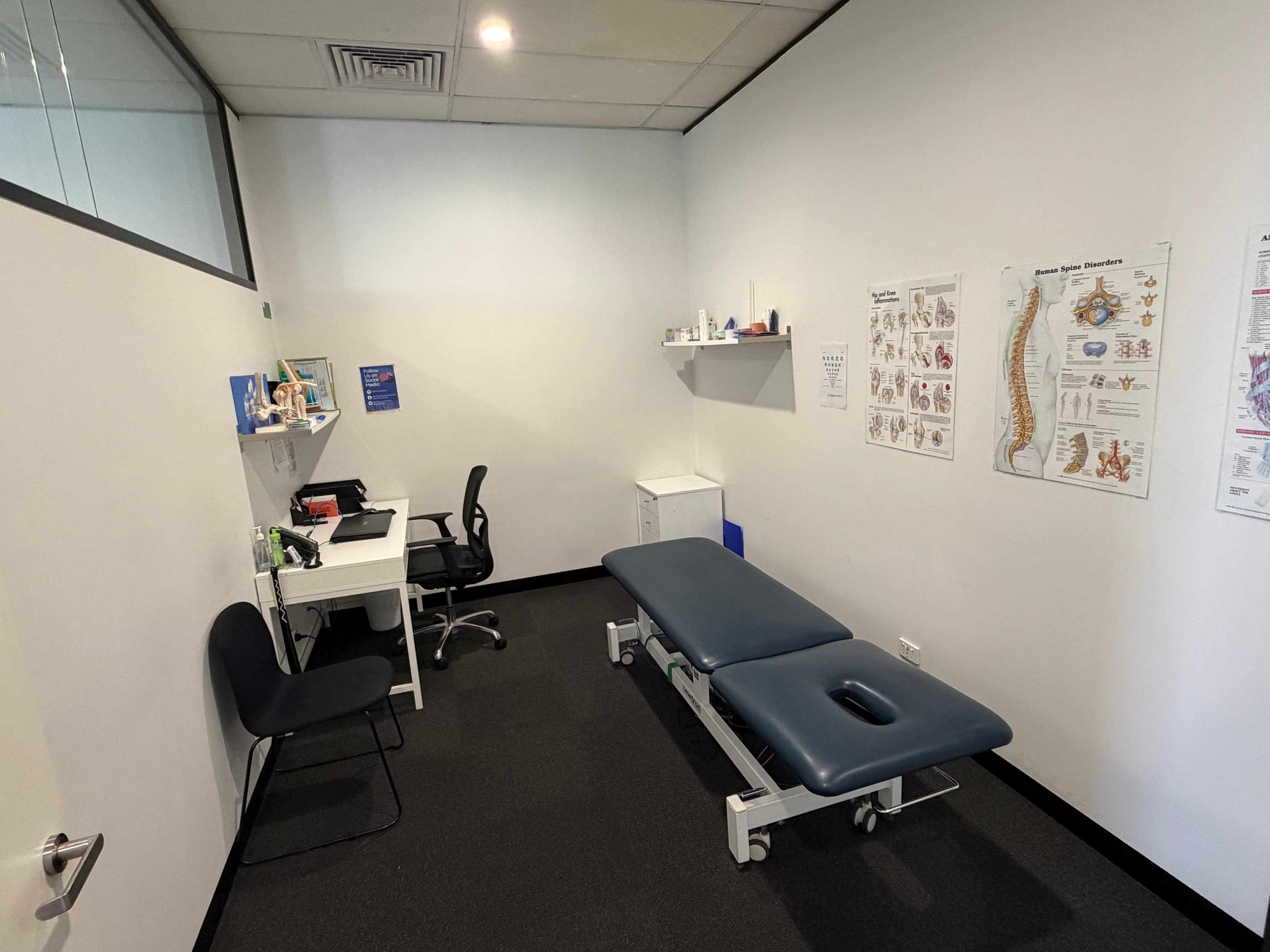 Room in Oakleigh