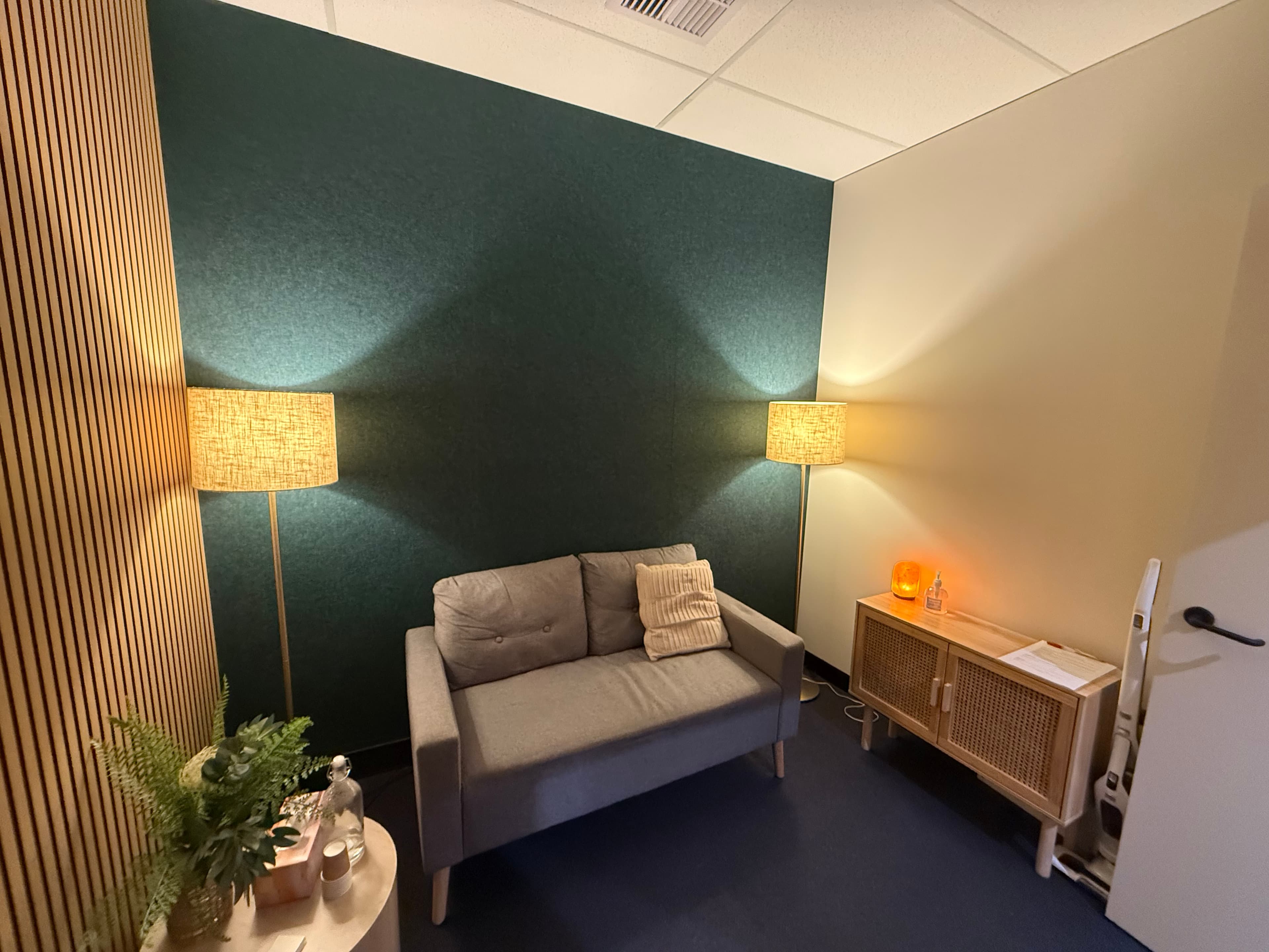 Therapy Room detail 2