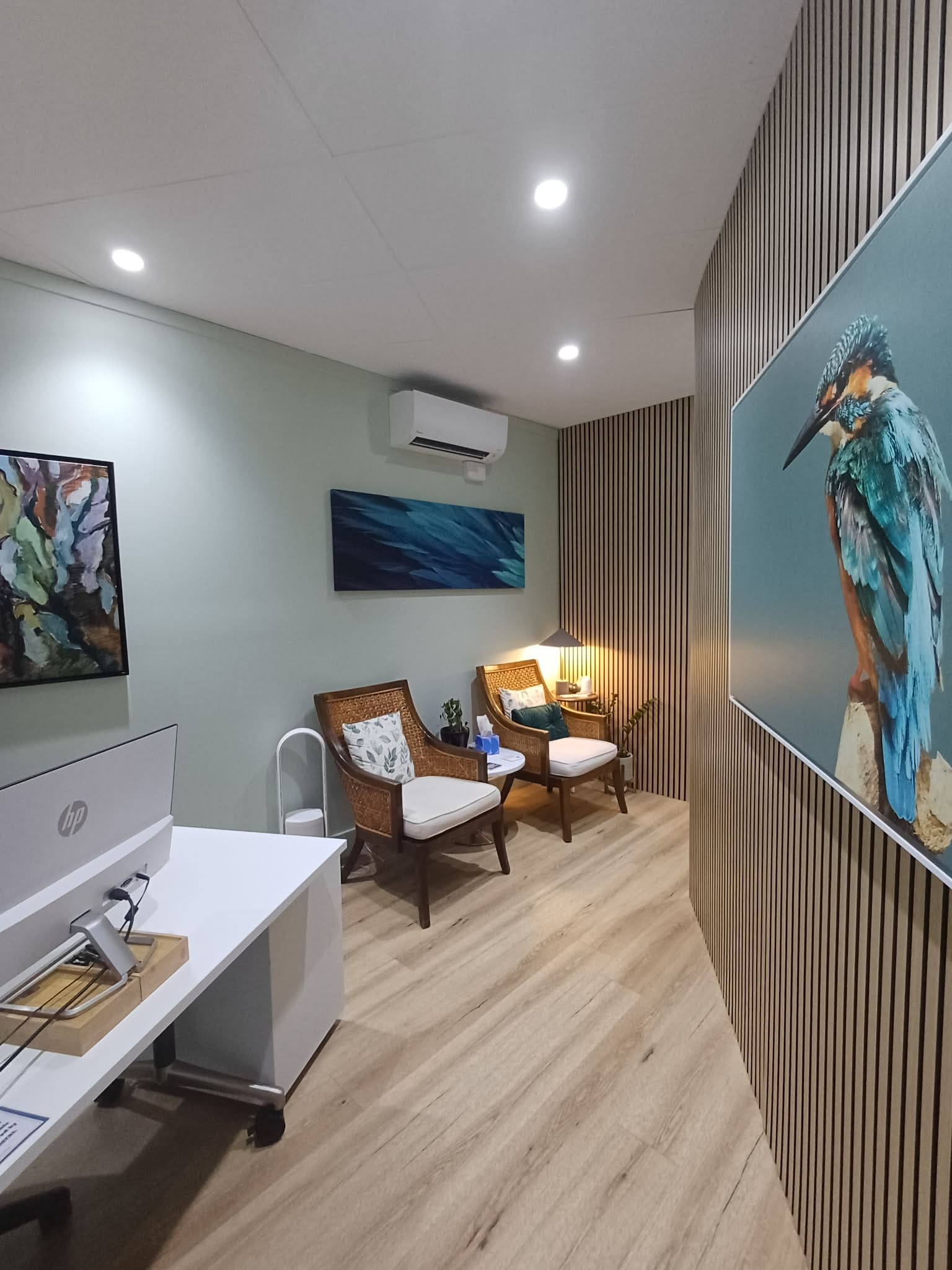 Therapy Room detail 3
