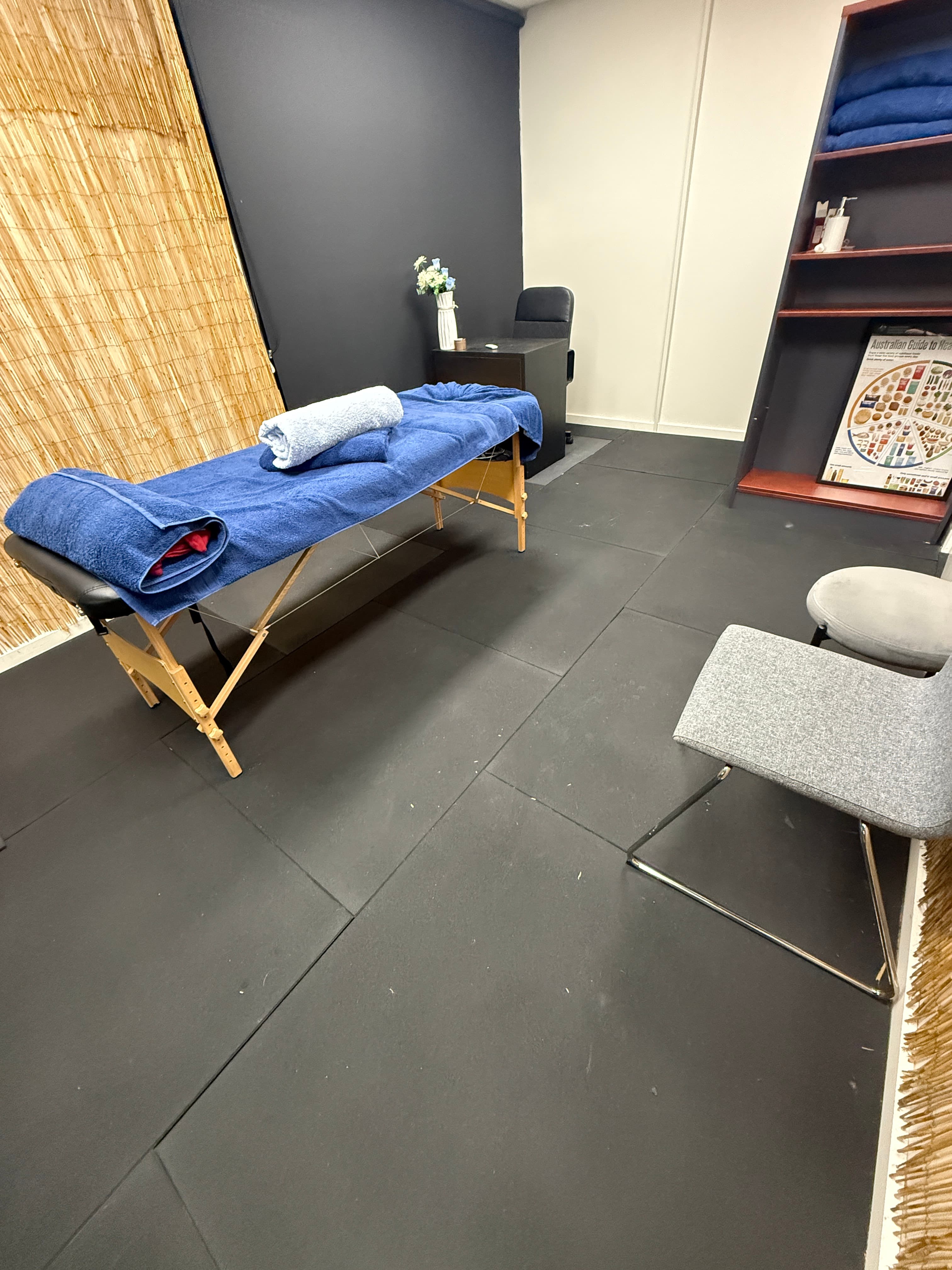 Room search in Mill park