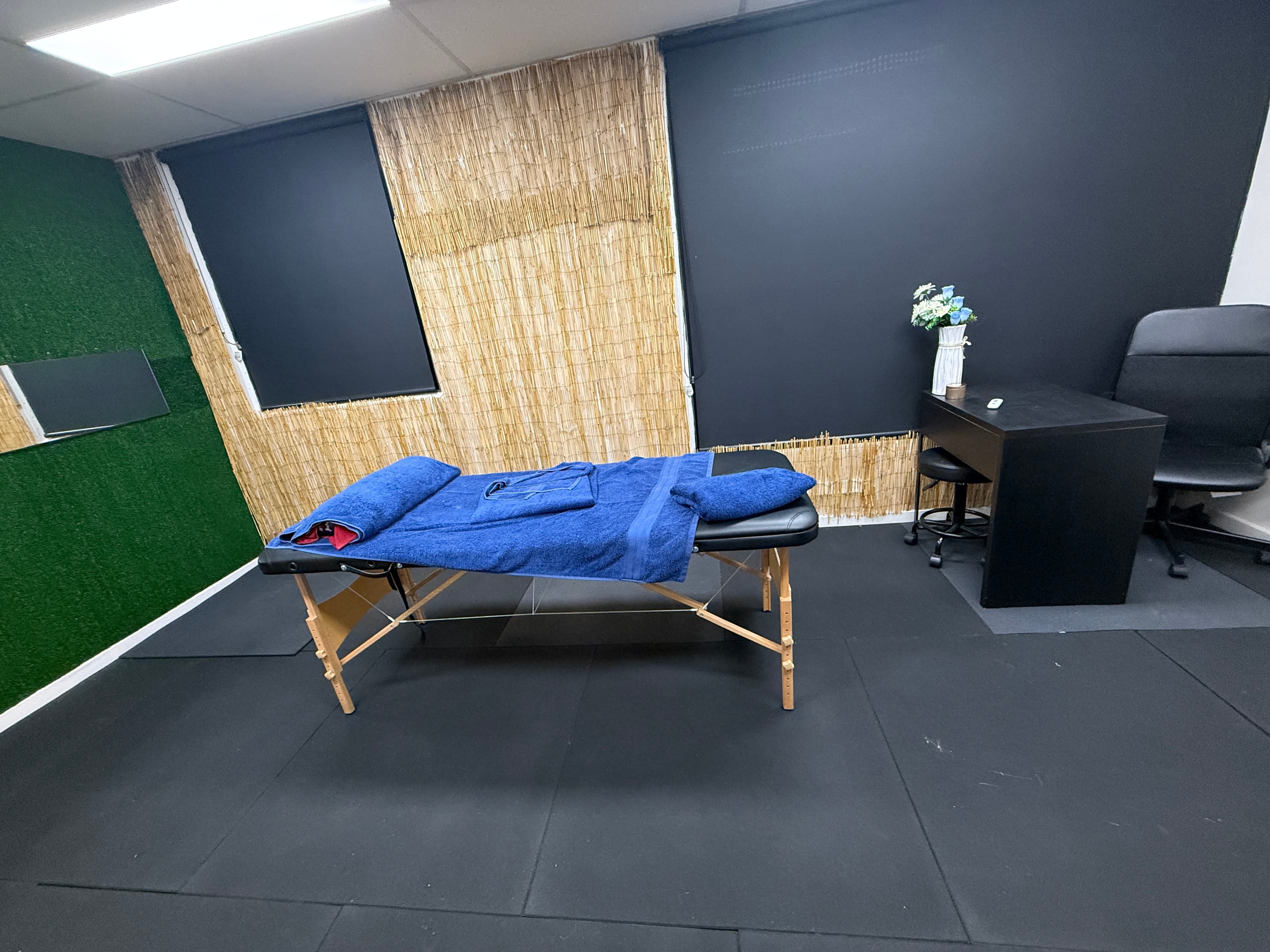 Therapy Room detail 2