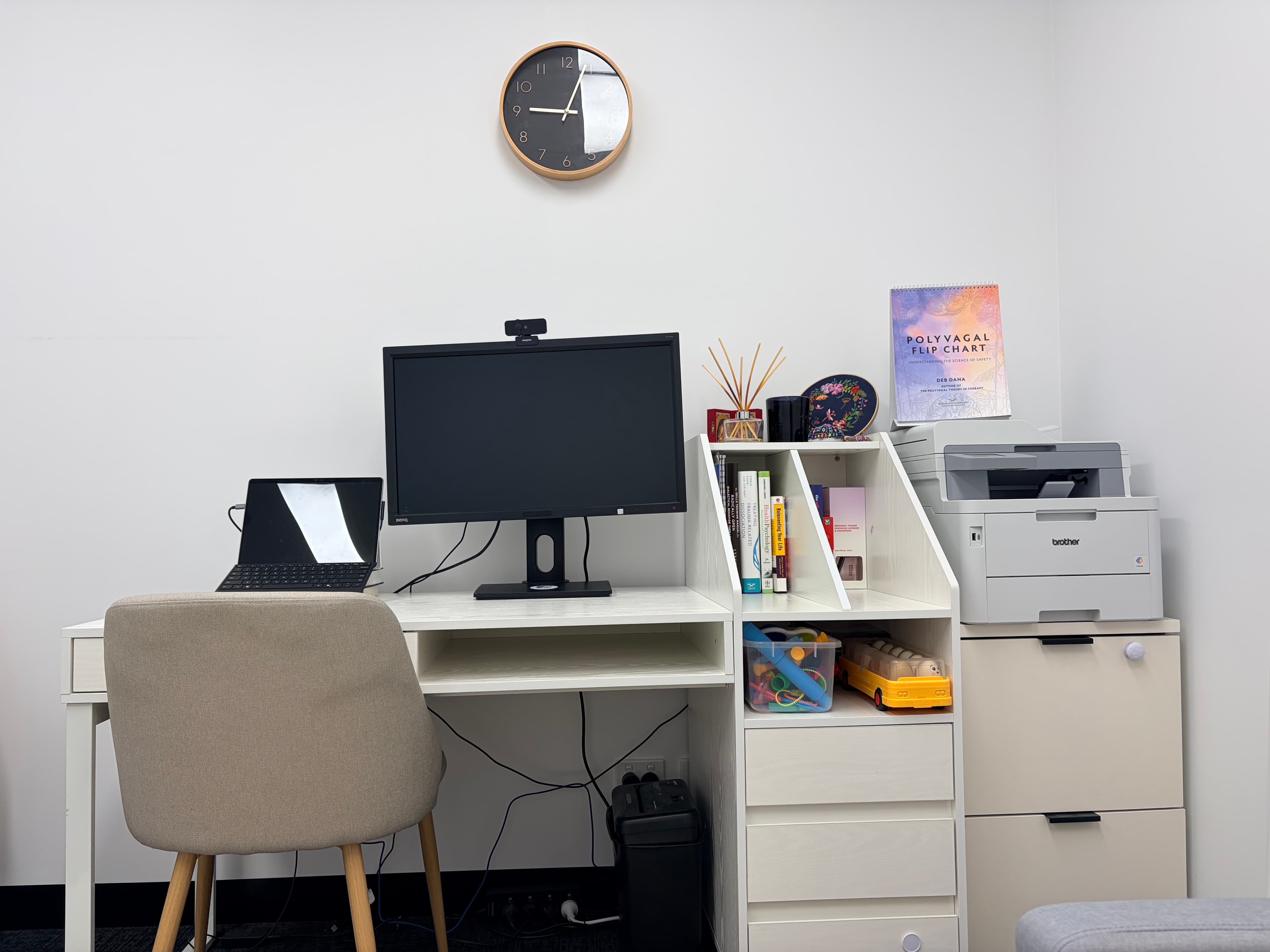 Therapy Room detail 3