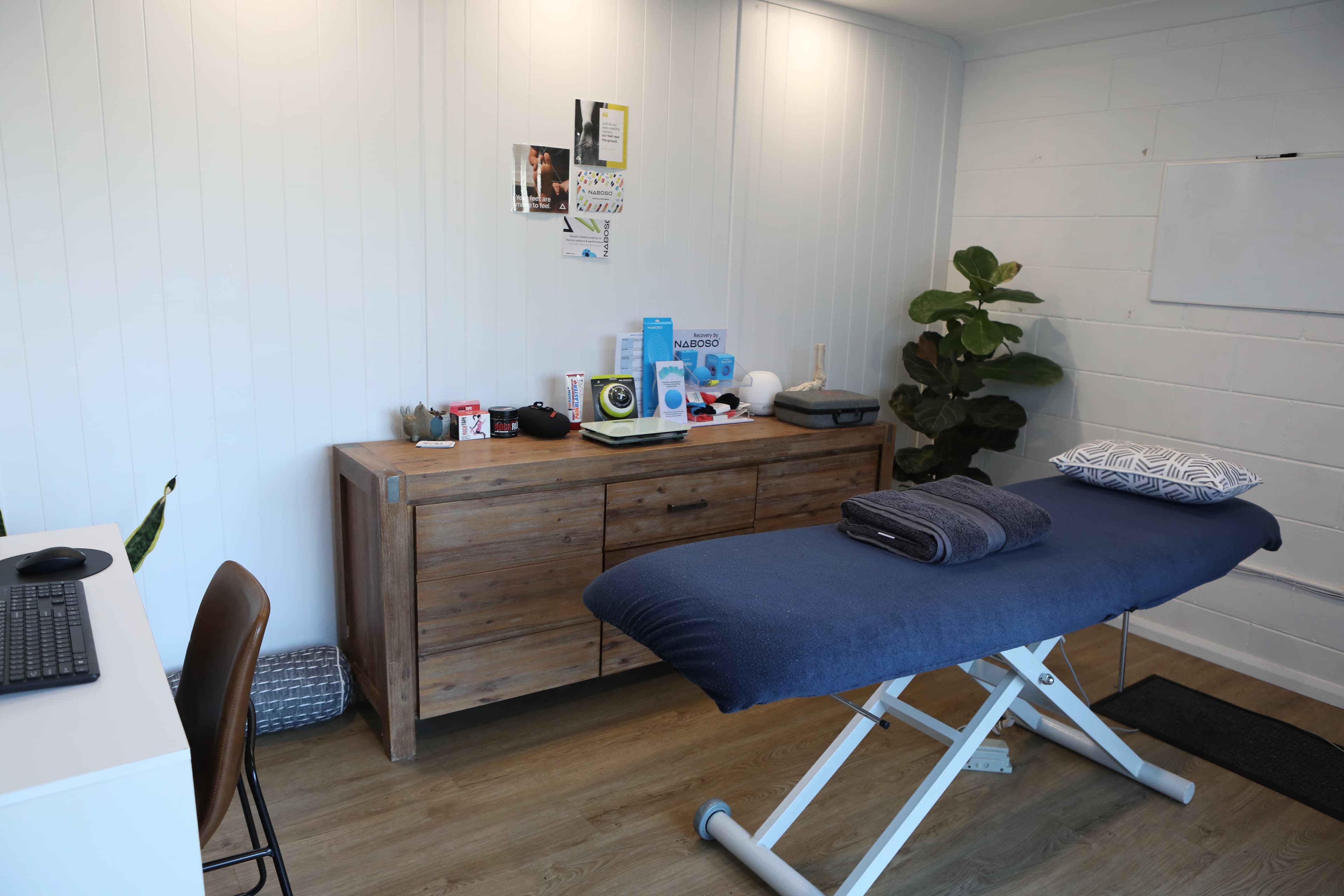 Room in Burleigh Heads