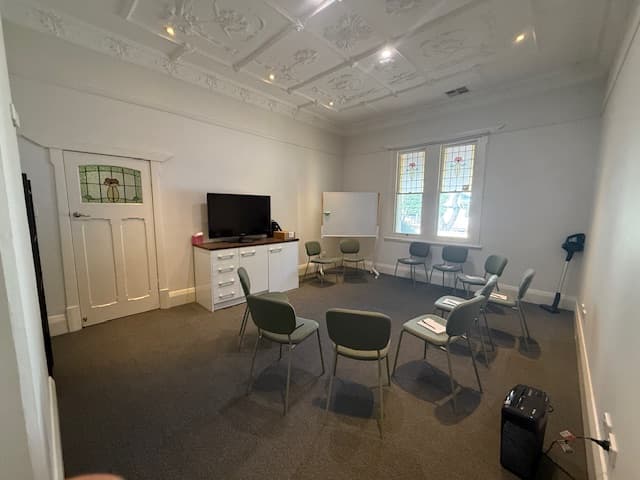 Therapy Room detail 3
