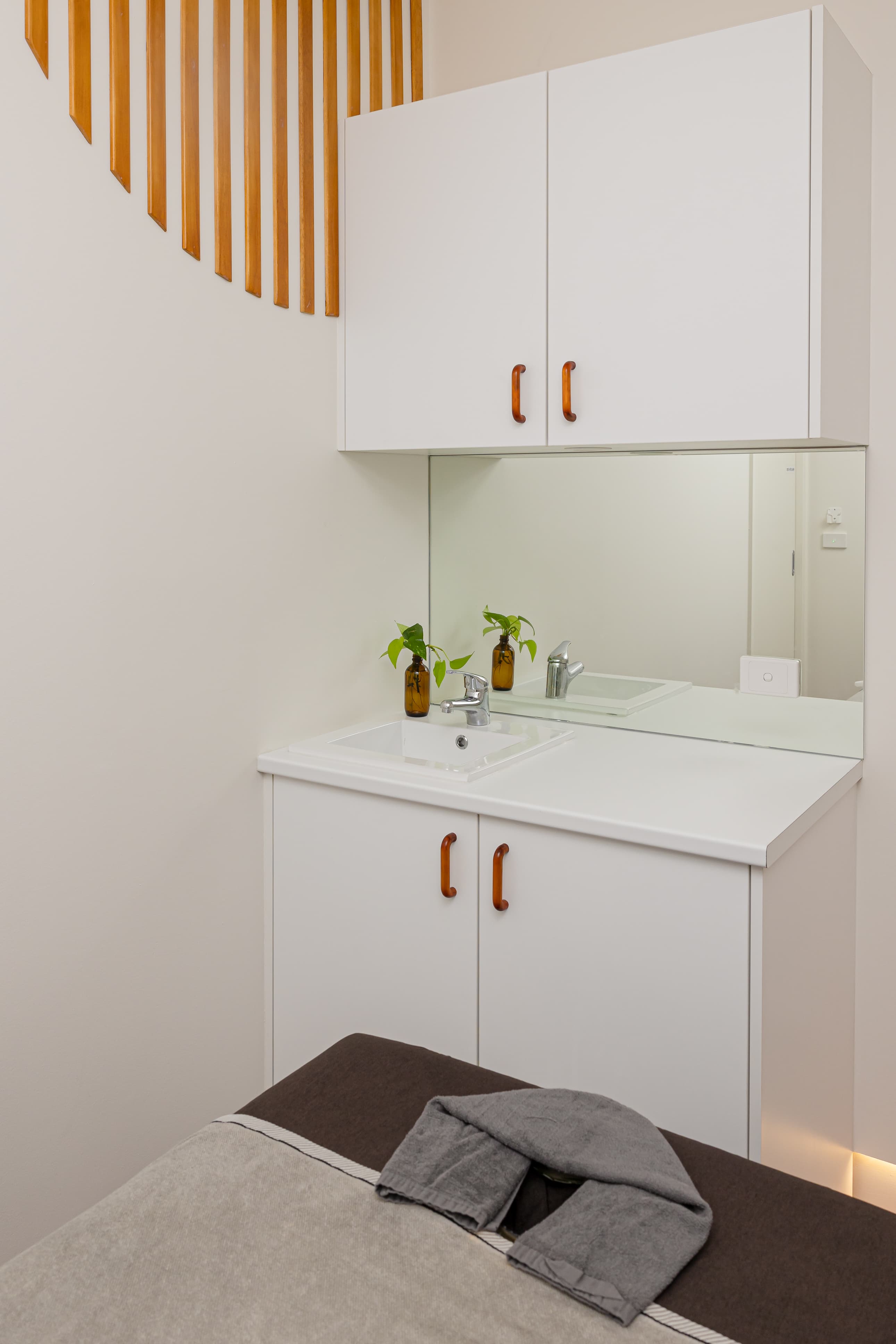 Room search in Clayton