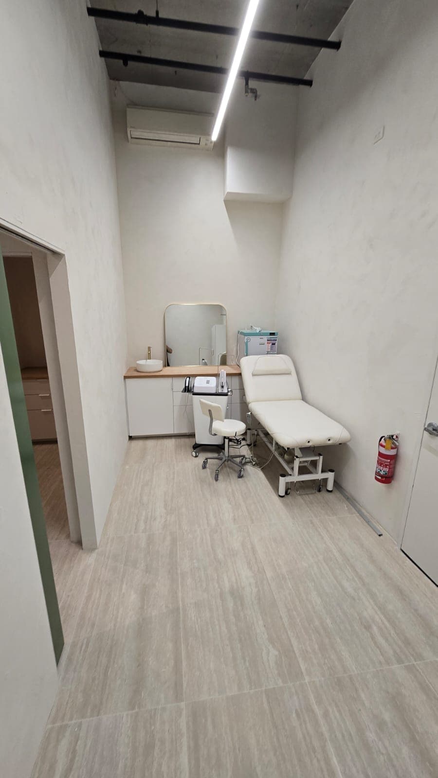 Medical Room in Potts Point, NSW