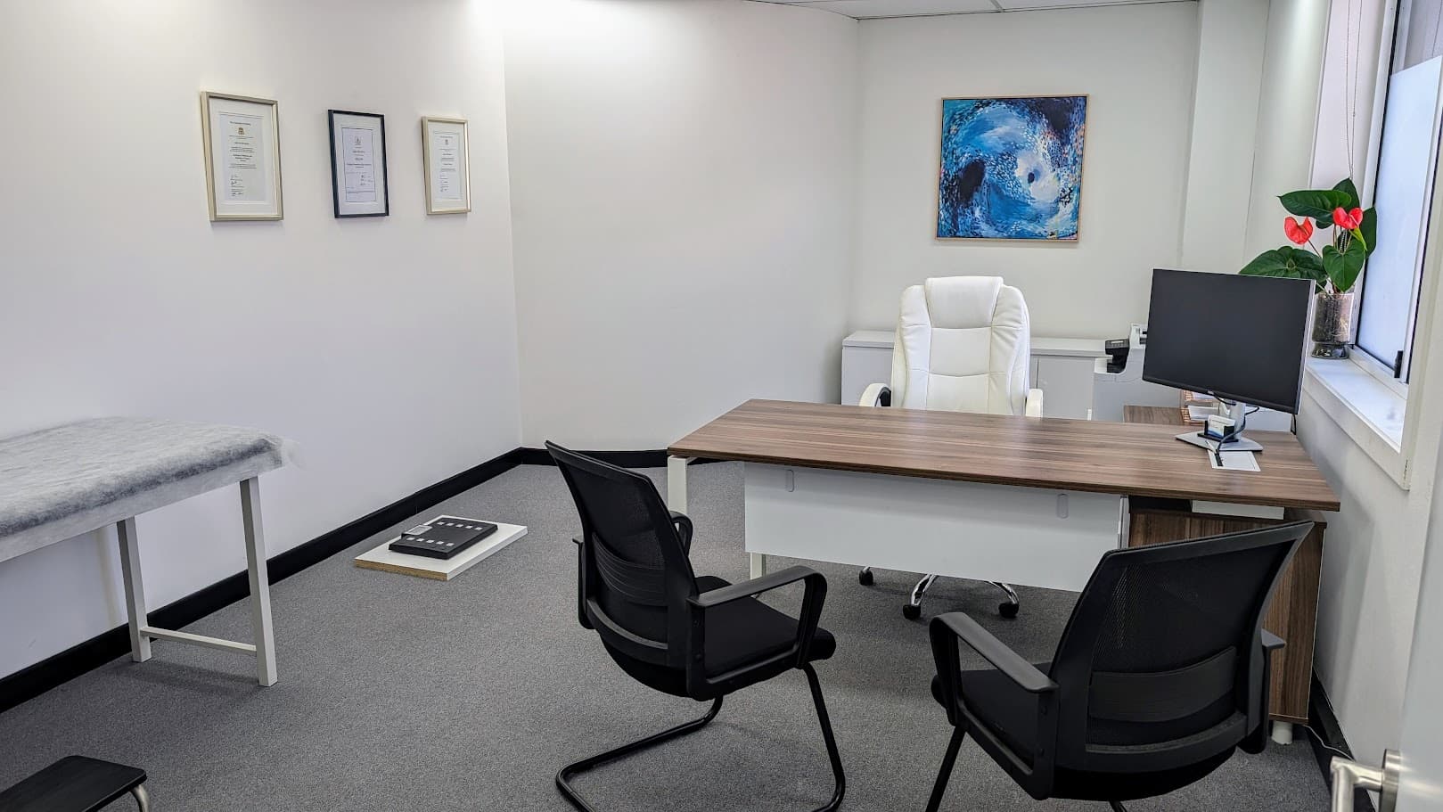 Room in Dee Why