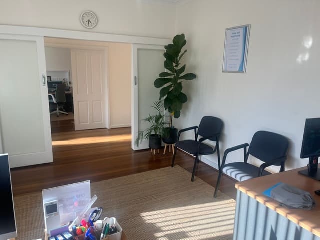Therapy Room detail 2