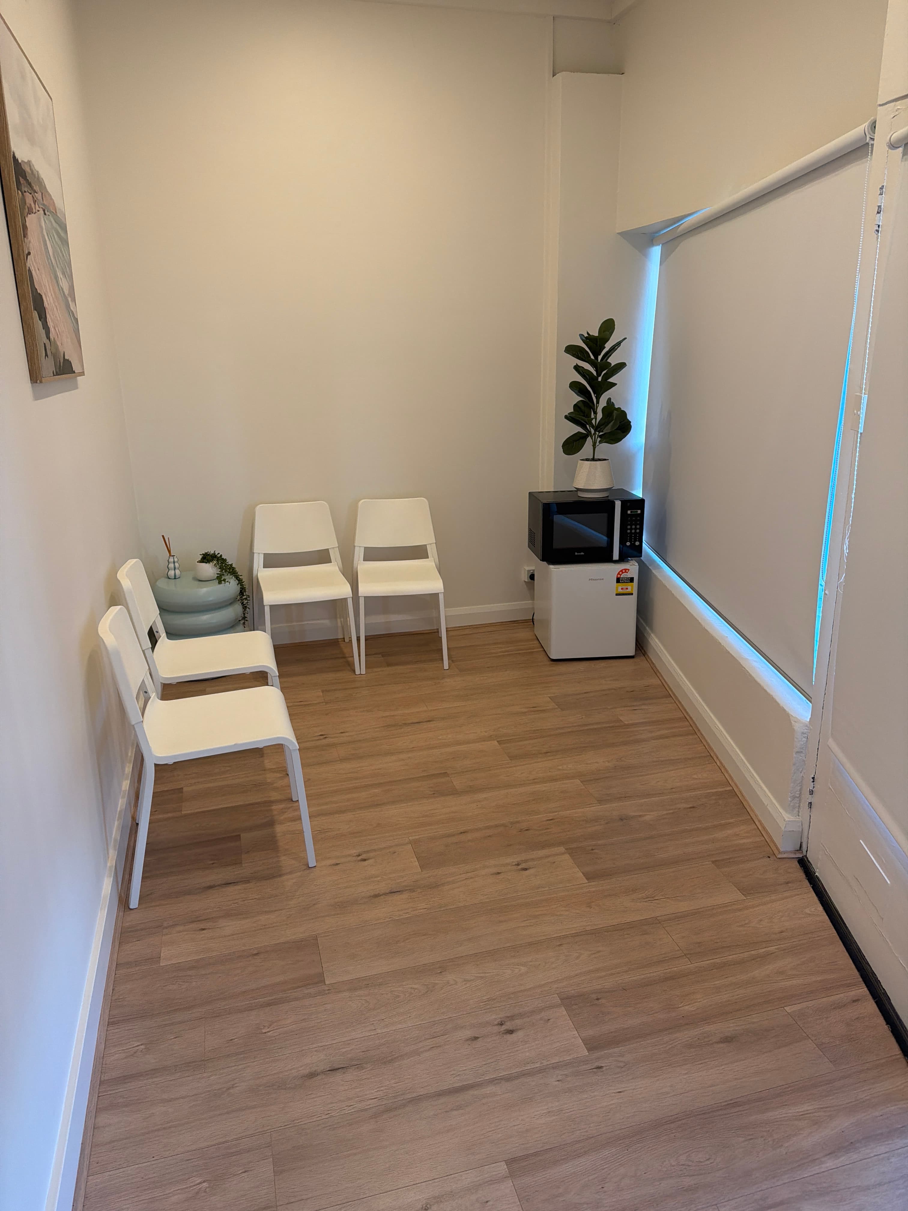 Therapy Room detail 3