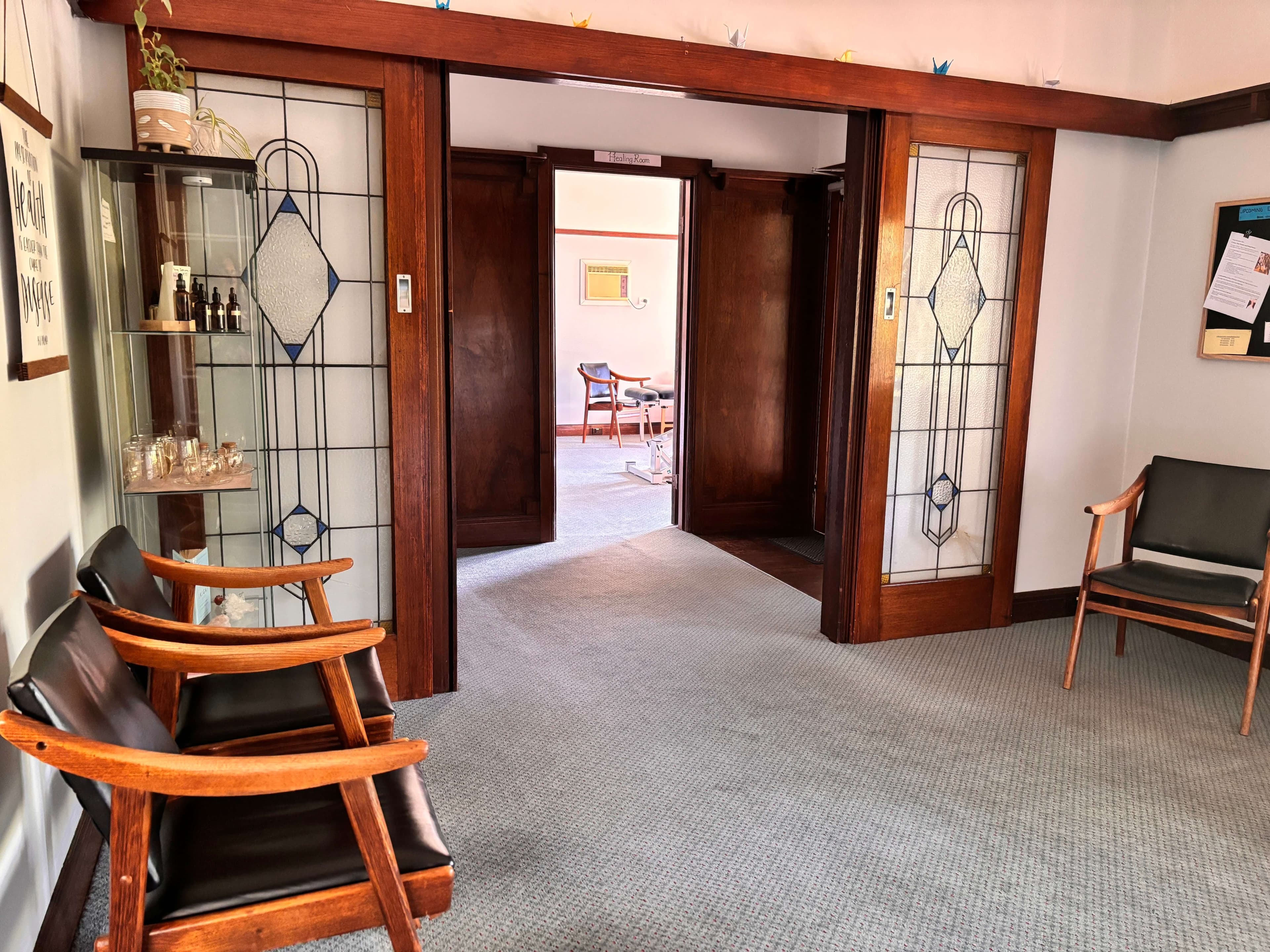 Room in Greensborough