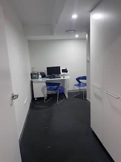 Room in Bowen Hills