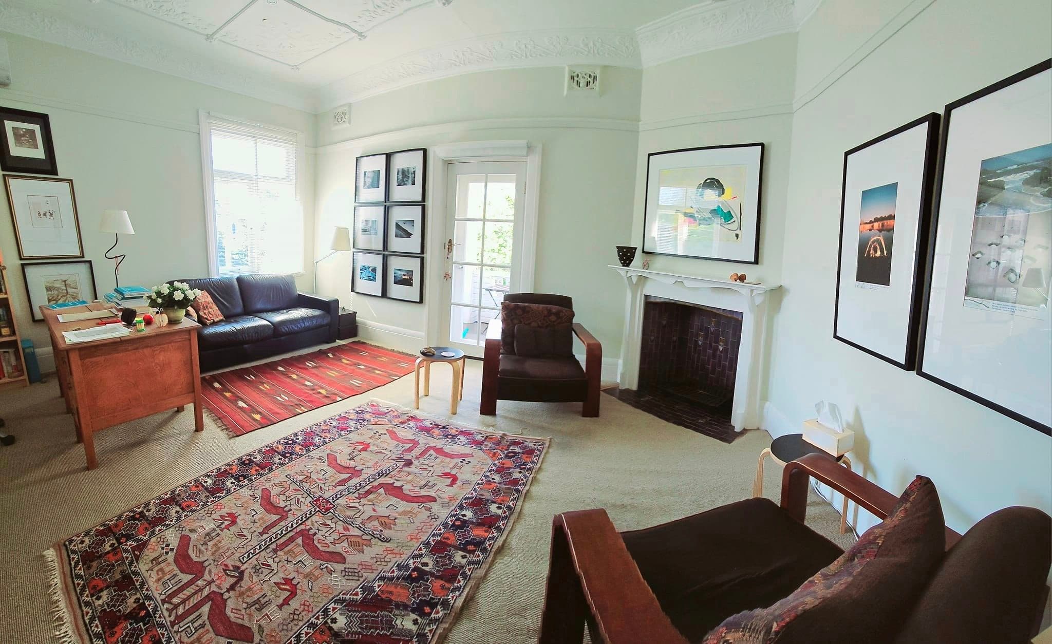 Room search in Neutral Bay