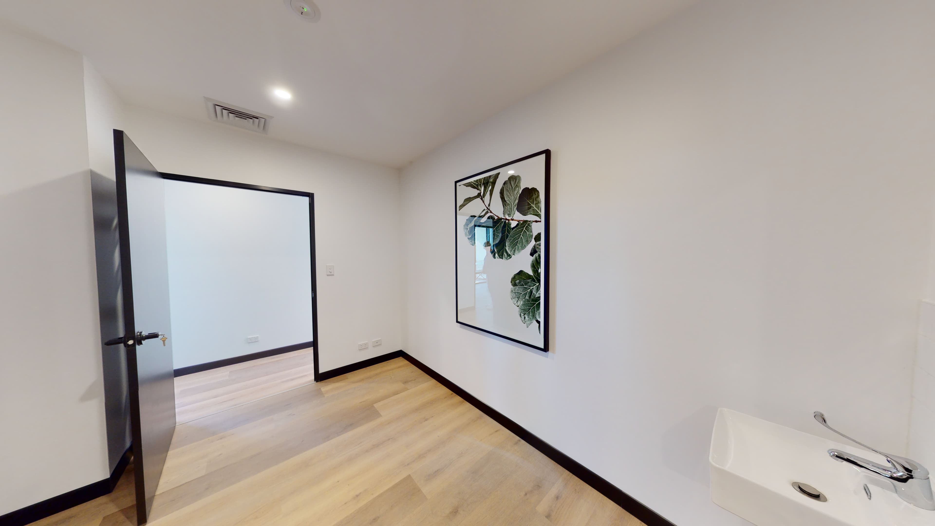 Room in Caringbah