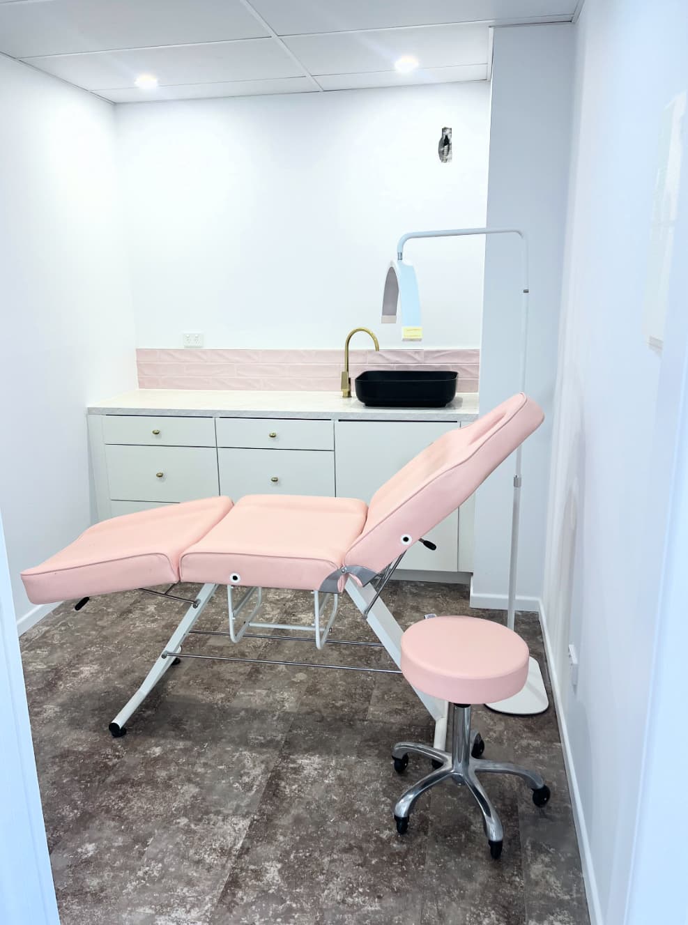 Beauty Room detail 2