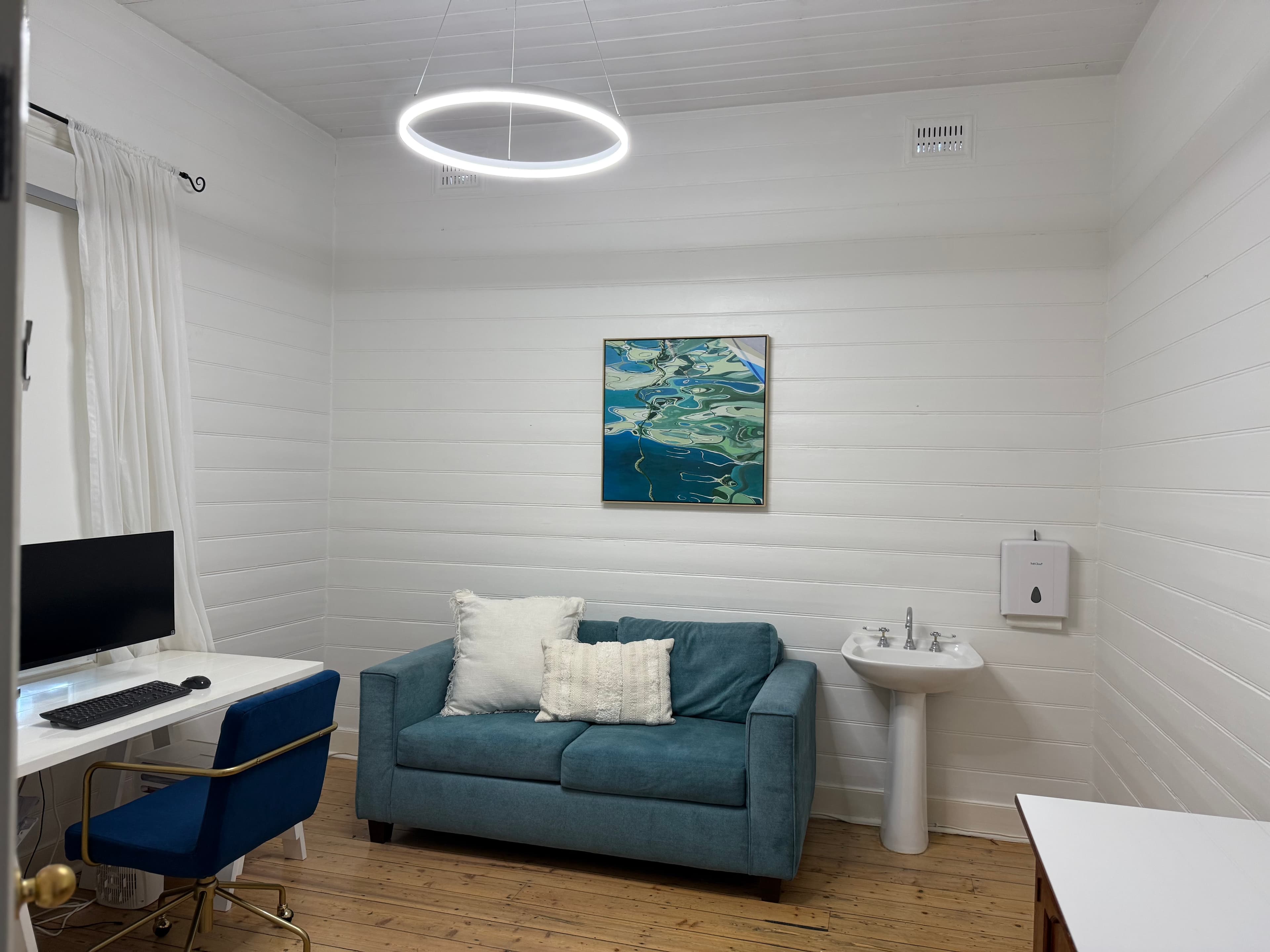 Room in North Fremantle