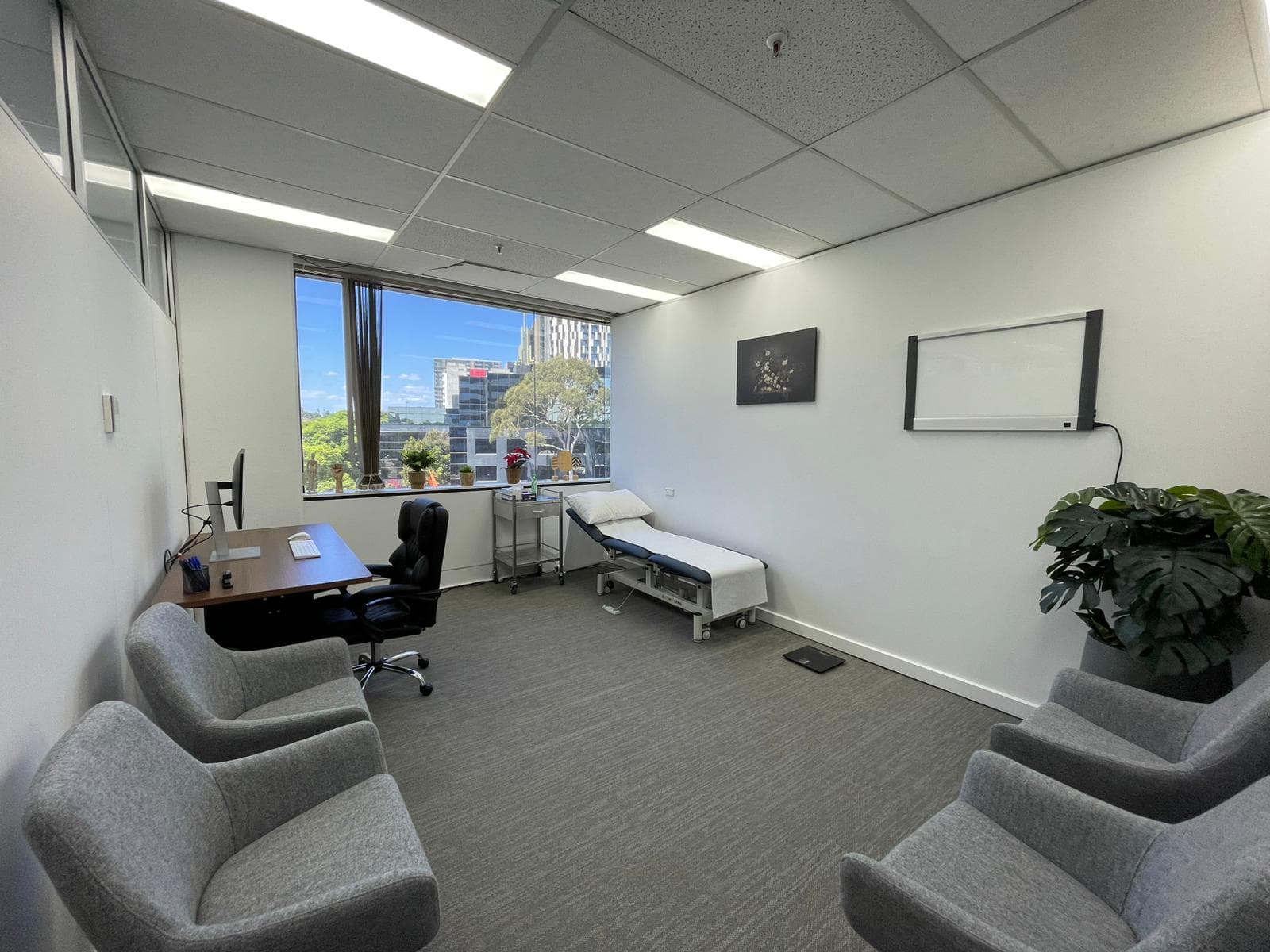 Room in South Melbourne