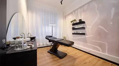 Beauty Rooms for rent
